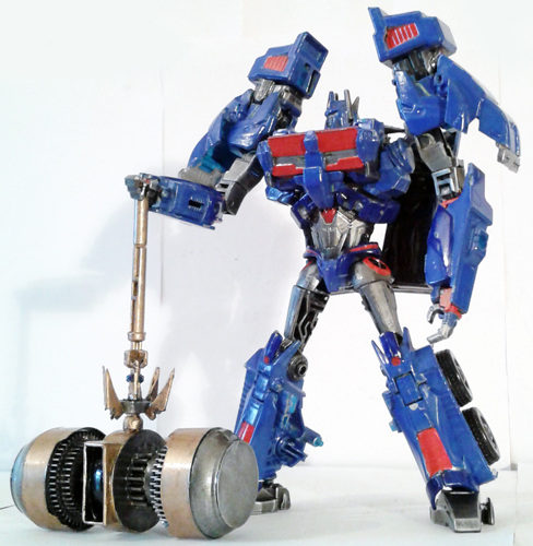 ~Transformers Prime Voyager Class Ultra Magnus With Forge of Solus Prime By Mykl~