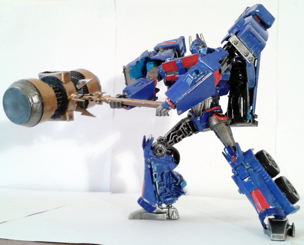~Transformers Prime Voyager Class Ultra Magnus With Forge of Solus Prime By Mykl~