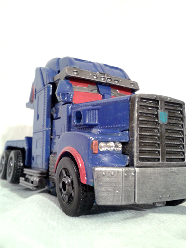 ~Transformers Prime Voyager Class Ultra Magnus By Mykl~