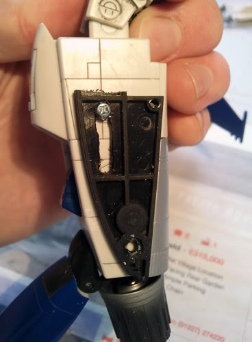 ~Tutorial: How To Fix MP Seekers (make them more poseable and G1 cartoon accurate)~